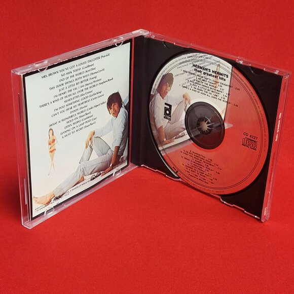 Hermans Hermits  Their Greatest Hits CD 1987 Signed - Picture 5 of 8